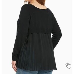 TORRID: Women's Pleated Chiffon Back Sweater In Black NWT Size 2X Plus Size